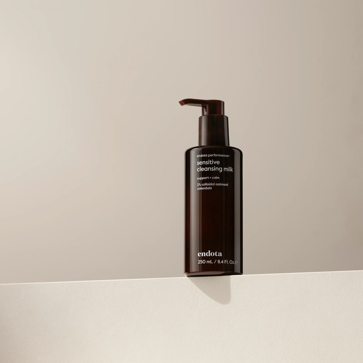 endota performance+ Sensitive Cleansing Milk 250ml