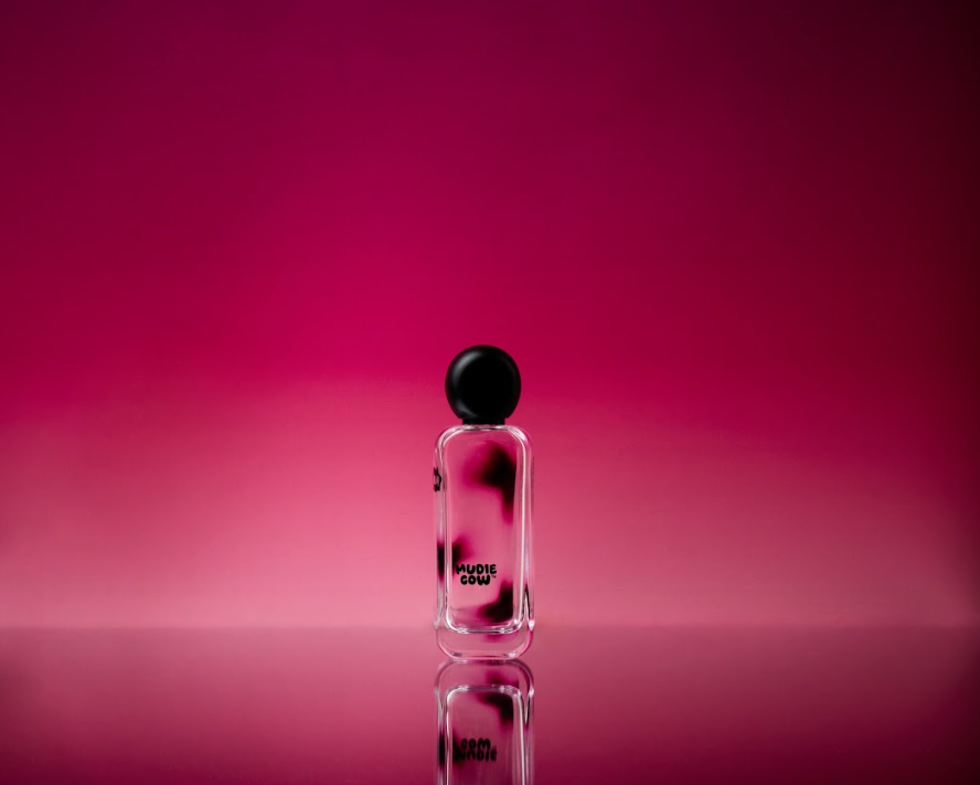 Mudie Cow Flat to Flirty Pink 100ml