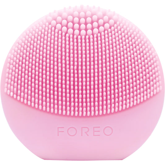 FOREO LUNA™ play (Various Shades)