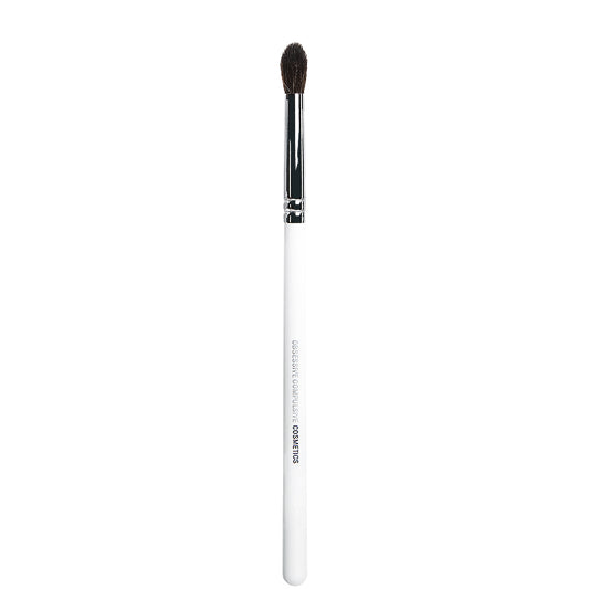 Obsessive Compulsive Cosmetics Tapered Blending Brush #004