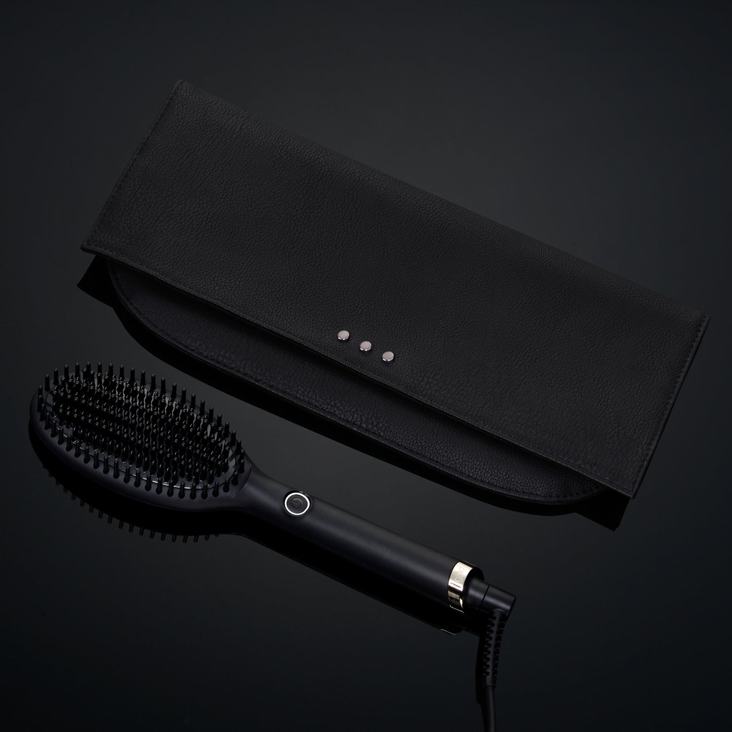 ghd Glide Smoothing Hot Brush Gift Set