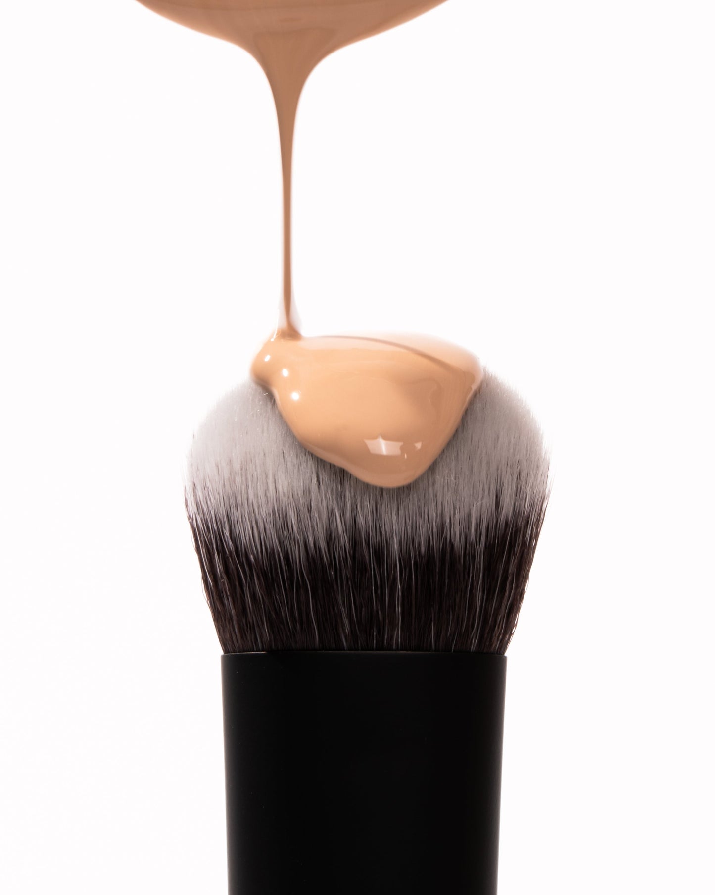 Youngblood BeyondBlur Skin Perfecting Foundation 30ml