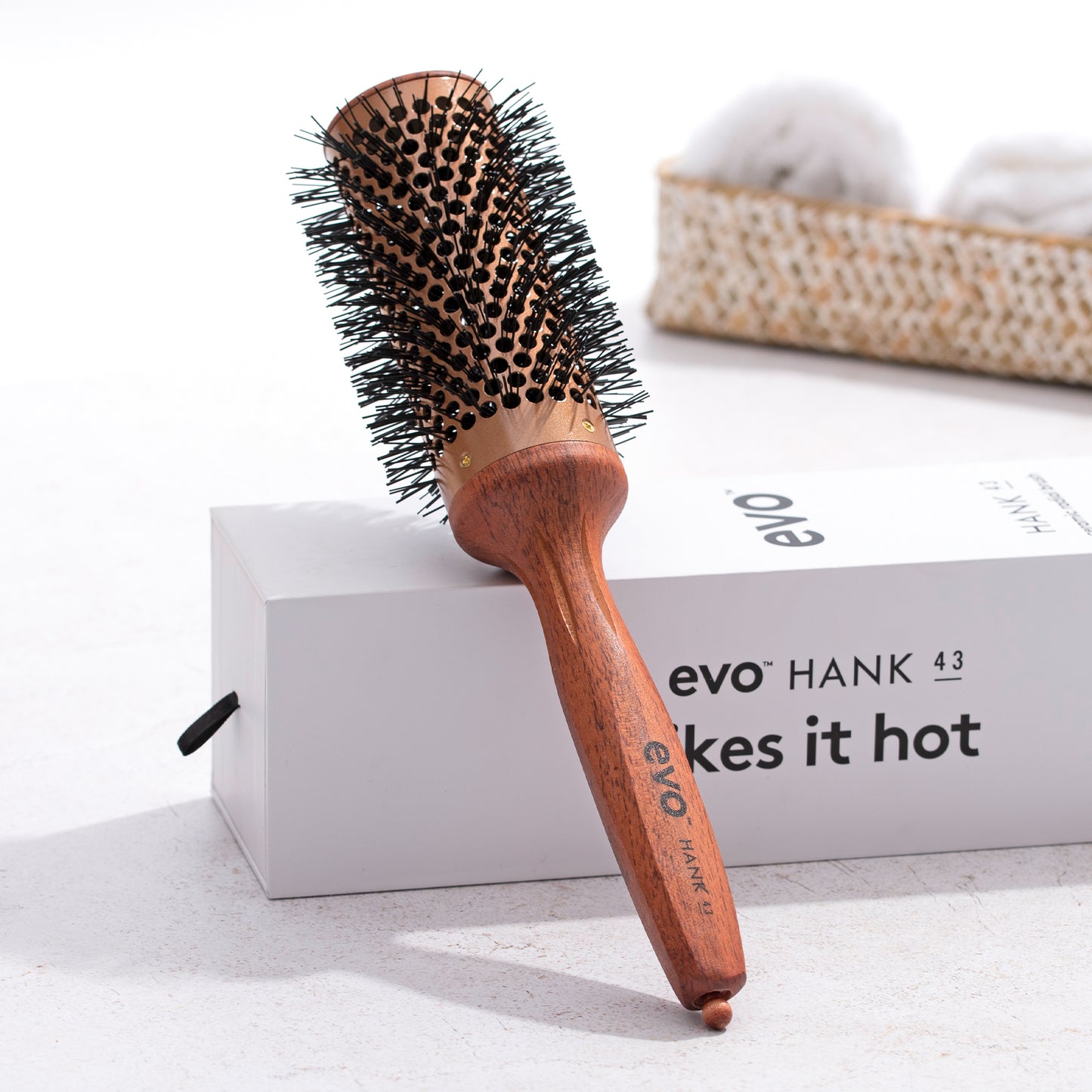 evo Hank Ceramic Radial Brush 43mm