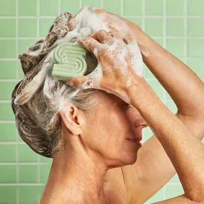 Kitsch Tea Tree & Mint Clarifying Solid Shampoo Bar 91g