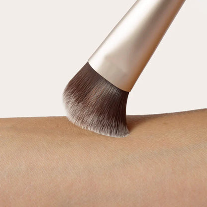 Jane Iredale Liquid Complexion Brush