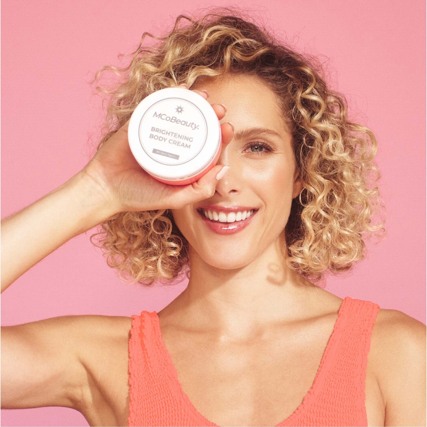 MCoBeauty MCoBeauty Everyday - Brightening Body Cream 240ml Skin Care